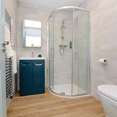 Guest house At The Old Barracks 3*