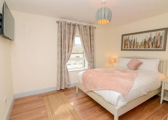 At The Old Barracks 3* Athenry