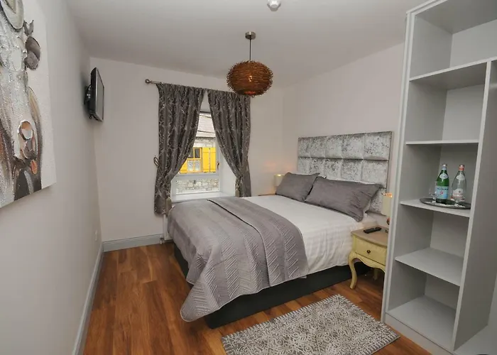 At The Old Barracks Vendégház