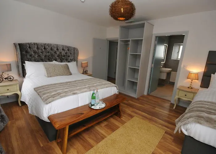 At The Old Barracks 3* Athenry