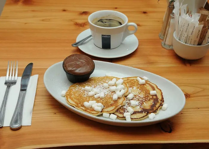 Gasthuis At The Old Barracks Athenry